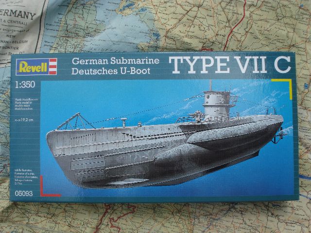 Maquette Revell U-Boot type VIIc (sous-marin) 1/350 Maquette Revell U-Boot type VIIc (sous-marin) 1/350